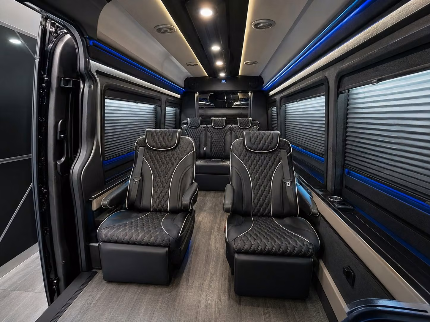 corporate and convention airport shuttles in colorado springs
