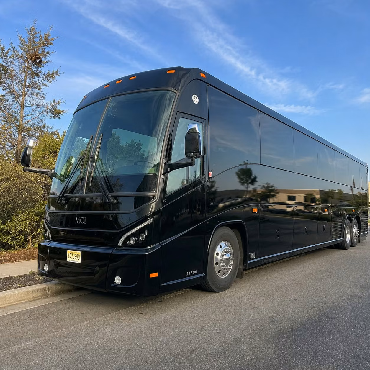 long distance charter buses from colorado springs to denver and the front range